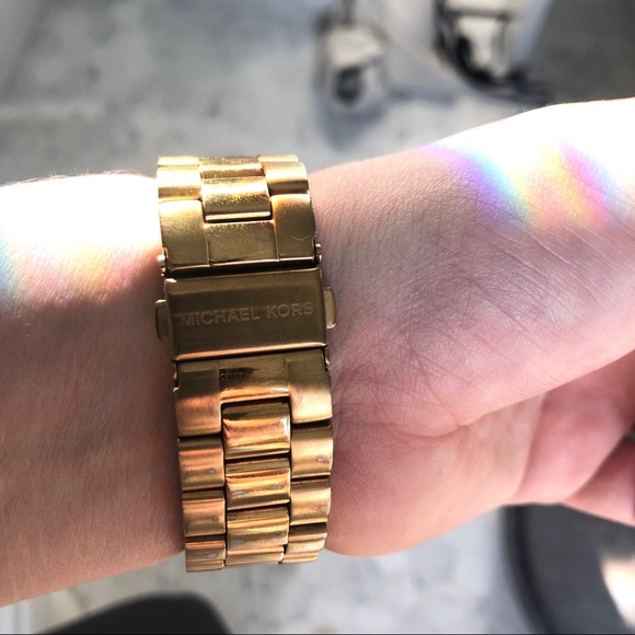 Gold Michael Kors Watch - Picture 5 of 8